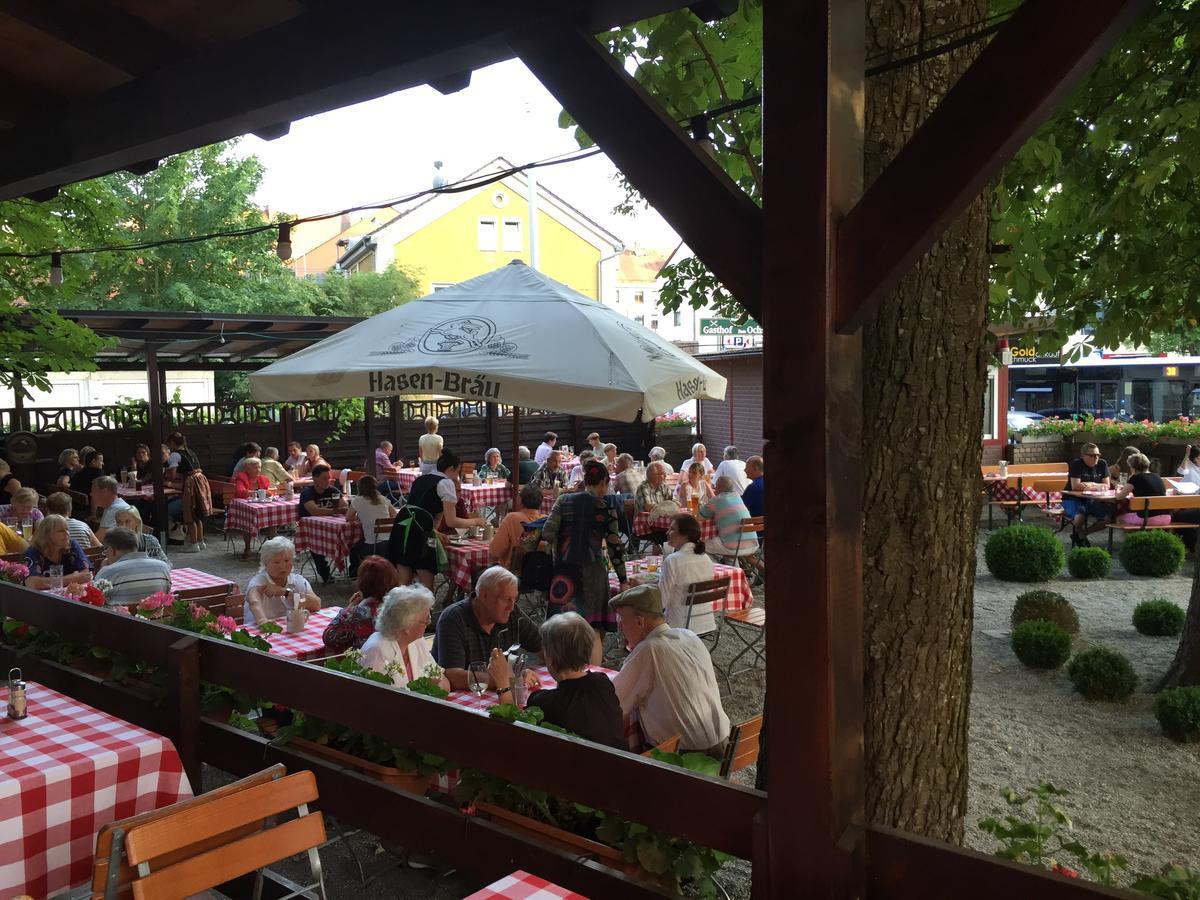 Zum Ochsen Hotel Stadtbergen Buitenkant foto